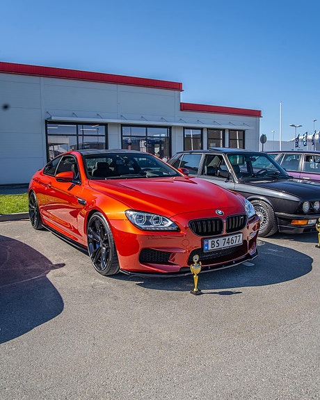 BMW M6 2 of 5