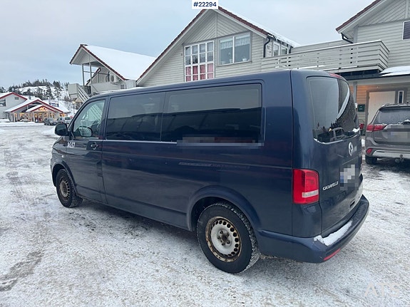 Volkswagen Caravelle – 7 seter med rullestolheis 8 of 30