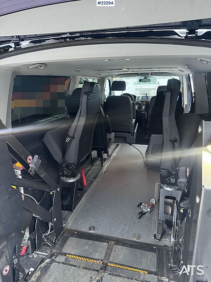 Volkswagen Caravelle – 7 seter med rullestolheis 20 of 30