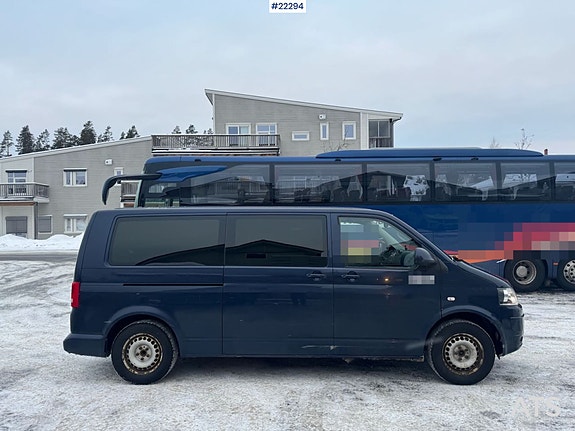 Volkswagen Caravelle – 7 seter med rullestolheis 12 of 30