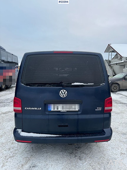 Volkswagen Caravelle – 7 seter med rullestolheis 10 of 30