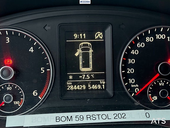 Volkswagen Caravelle – 7 seter med rullestolheis 17 of 30
