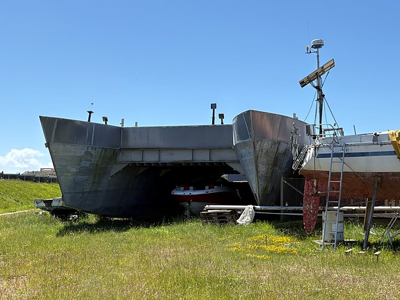 UNIKT 30M / 100 FOTS ALUMINIUM KATAMARAN PROSJEKT 5 of 5