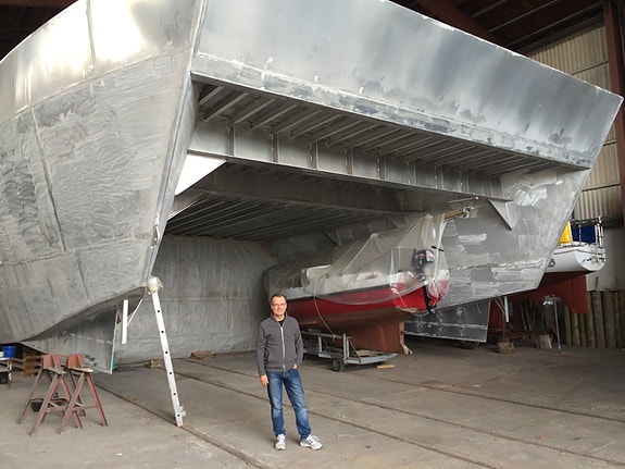 HASTER - SKAL BORT: UNIKT 30M / 100 FOTS ALUMINIUM KATAMARAN PROSJEKT 7 of 9