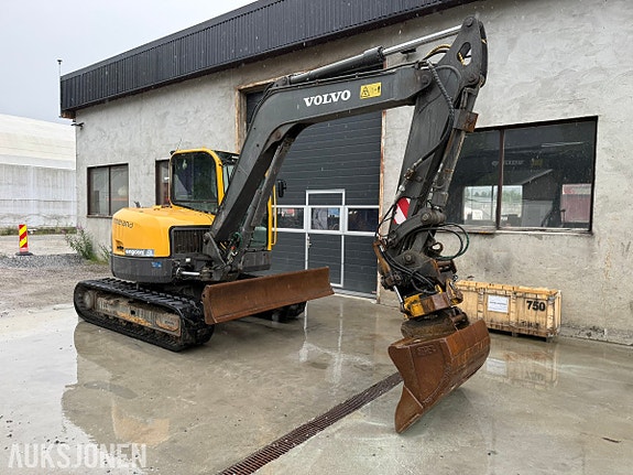 Volvo ECR88 Gravemaskin - Engcon tiltrotator - Hk feste - sentralsmøring - nye belter 4 of 5
