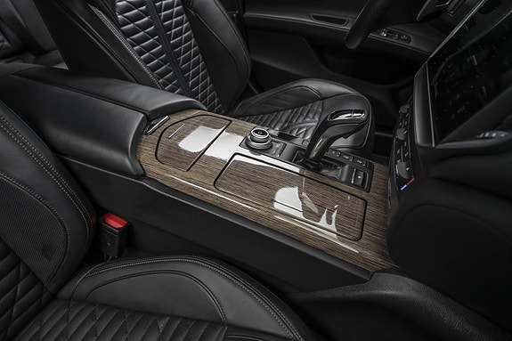 Maserati Ghibli 25 of 30