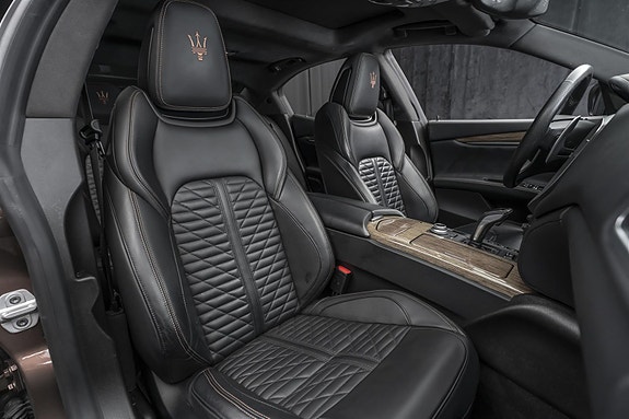 Maserati Ghibli 20 of 30