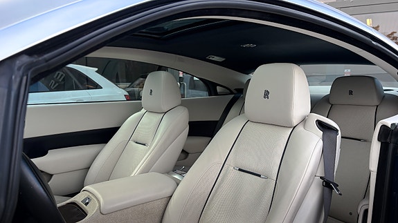 Rolls Royce Wraith 25 of 30