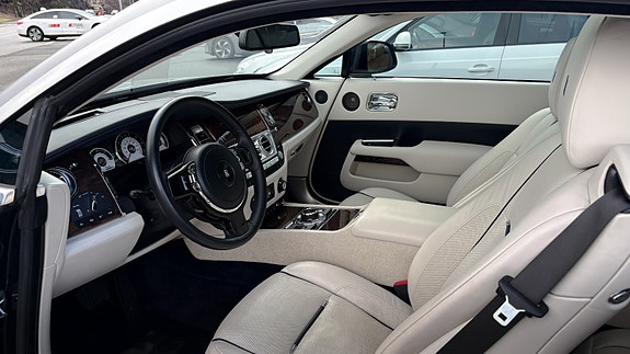 Rolls Royce Wraith 22 of 30