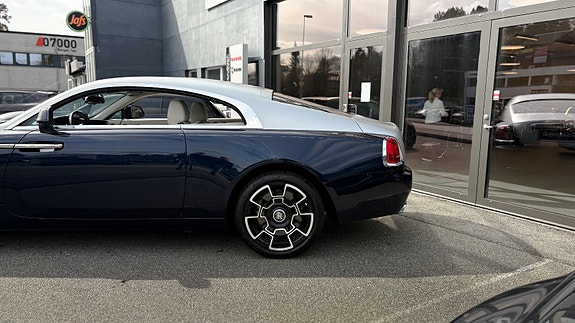 Rolls Royce Wraith 11 of 30