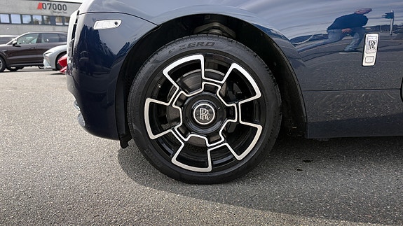 Rolls Royce Wraith 13 of 30