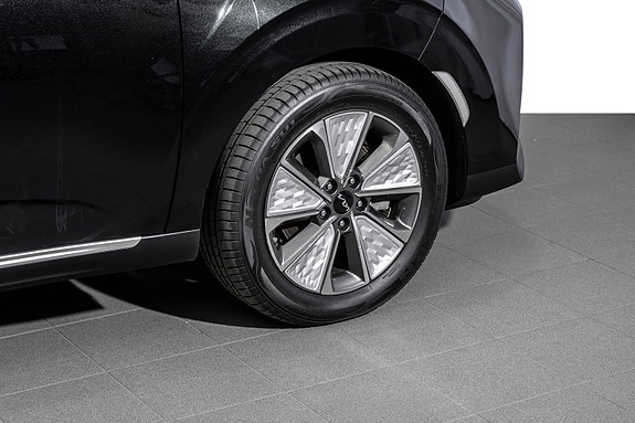 Kia e-Soul 7 of 25