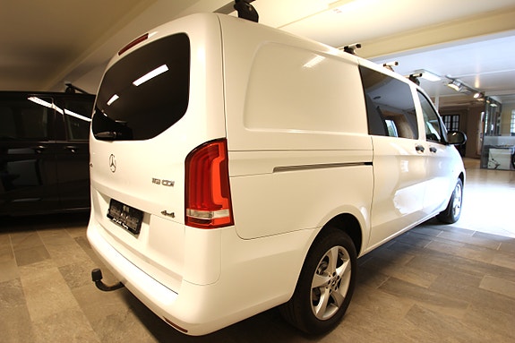 Mercedes-Benz Vito 119 8 of 14