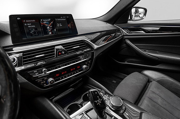 BMW 5-Serie 13 of 30