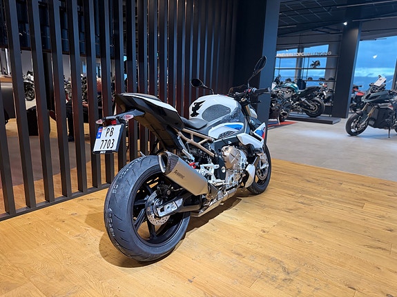 BMW S 1000 R 3 of 5