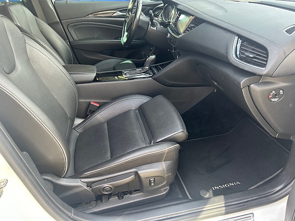 Opel Insignia Country Tourer 15 of 23