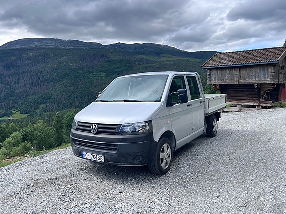Volkswagen Transporter 3 of 5