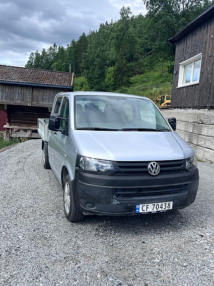 Volkswagen Transporter 2 of 5