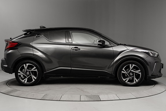 Toyota C-HR 5 of 30