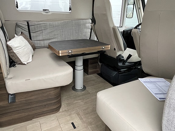 Laika Ecovip H4109 // NESTEN NY, FULLT UTRUSTET OG KLAR FOR TUR! 5 of 5