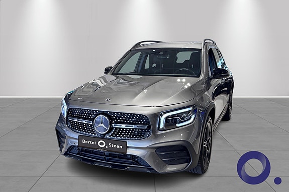 Mercedes-Benz GLB200 d 2 of 5