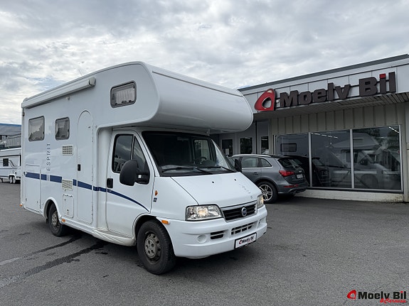 Dethleffs ESPRIT-MARKISE-SOMMER OG VINTERHJUL-STOR SITTEGRUPPE-KUN 6 METER