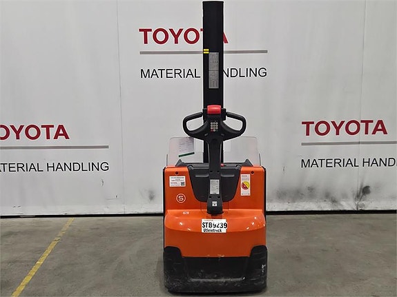 Toyota SWE080L 2 of 4