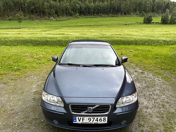 Volvo S60 18 of 30