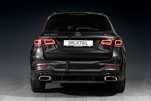 Mercedes-Benz GLC300 e 4 of 30