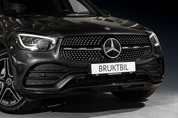 Mercedes-Benz GLC300 e 5 of 30