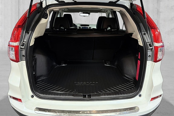 Honda CR-V 9 of 23