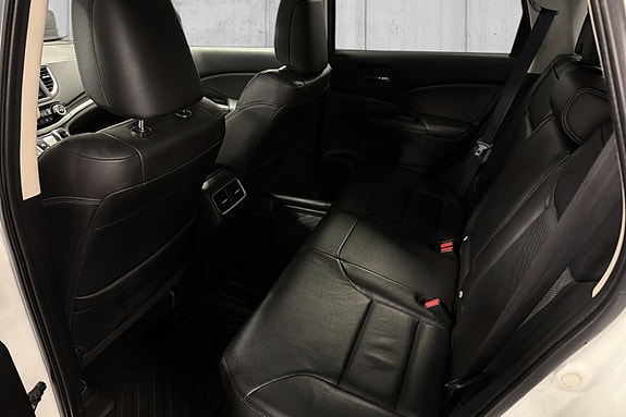 Honda CR-V 12 of 23