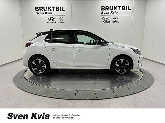 Opel Corsa 4 of 5