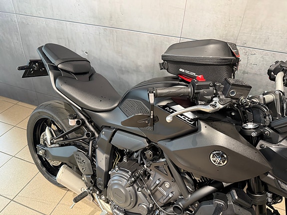 Yamaha MT-07 5 of 5