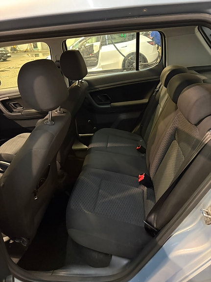 Skoda Fabia 18 of 24