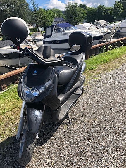 Piaggio Beverly 250 4 of 5