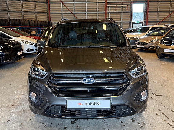 Ford Kuga 3 of 5