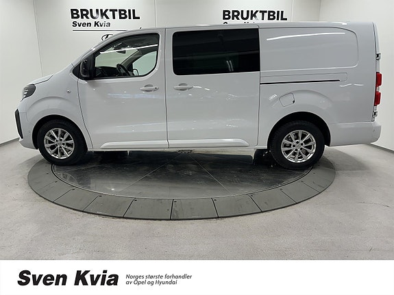 Opel Vivaro 2 of 5