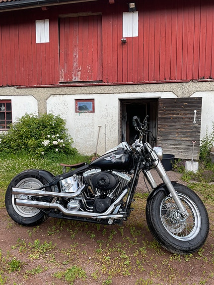 Harley-Davidson FLSTF Fat Boy Bobber Custom 5 of 5