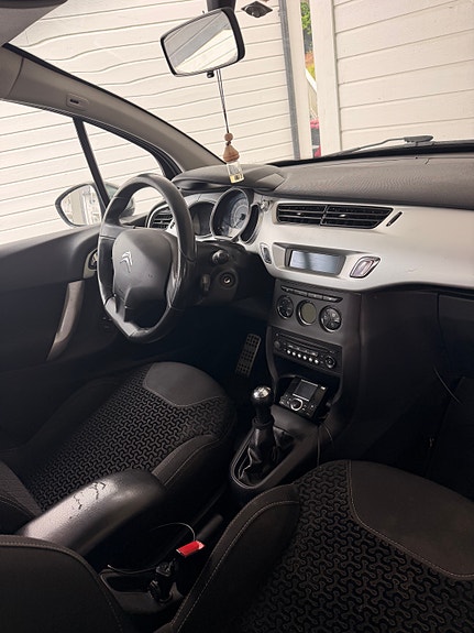 Citroen C3 12 of 14