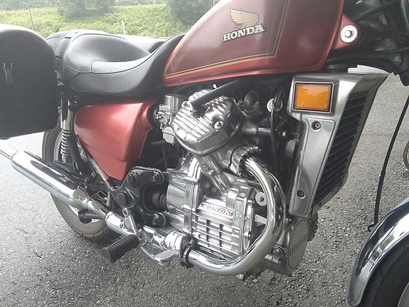 Honda CX 500 C 2 of 5