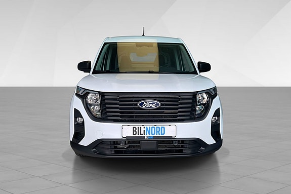Ford Transit Courier 3 of 5