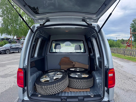 Volkswagen Caddy 9 of 19