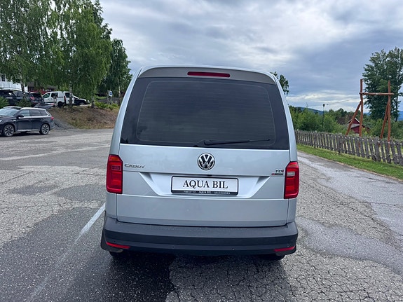 Volkswagen Caddy 8 of 19