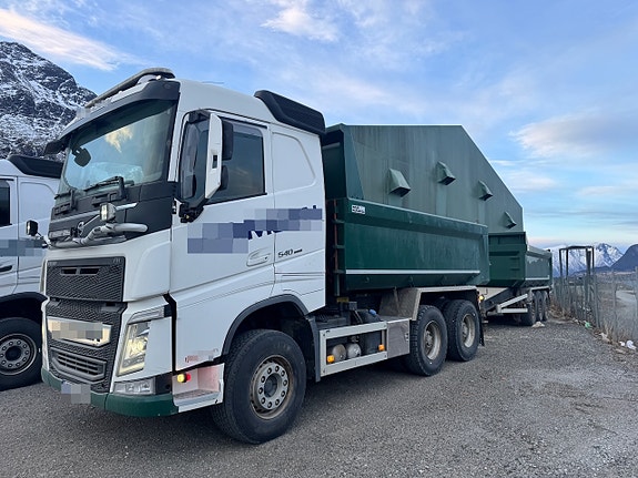 Volvo FH540 6x4 Tippbil – Sprederhydraulikk – Forberedt for Brøyteplate SE VIDEO 3 of 5