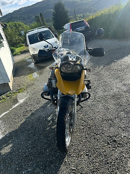 BMW R 1200 GS 2 of 5
