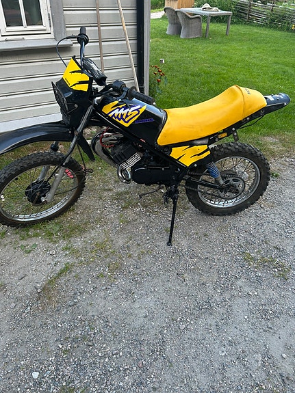 Honda MT5 2 of 5