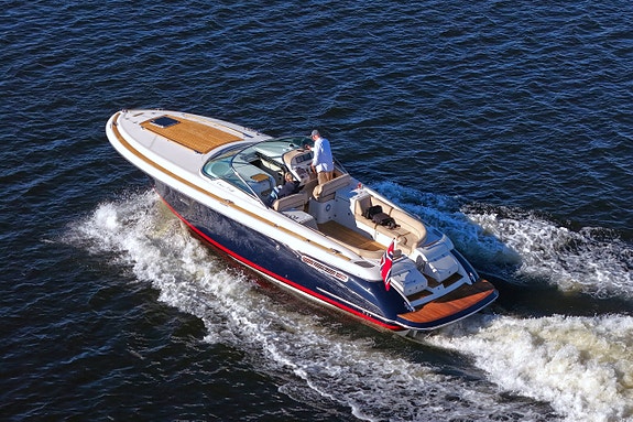 Chris-Craft Corsair 36 Heritage Edition – KRAFTIG OPPGRADERT inkl. nyere VP D6 3 of 5