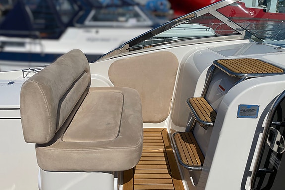 HØSTPRIS! Chris-Craft Corsair 36 Heritage Edition – NYERE DIESEL MOTORER 27 of 30