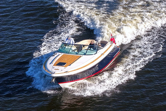 HØSTPRIS! Chris-Craft Corsair 36 Heritage Edition – NYERE DIESEL MOTORER 9 of 30